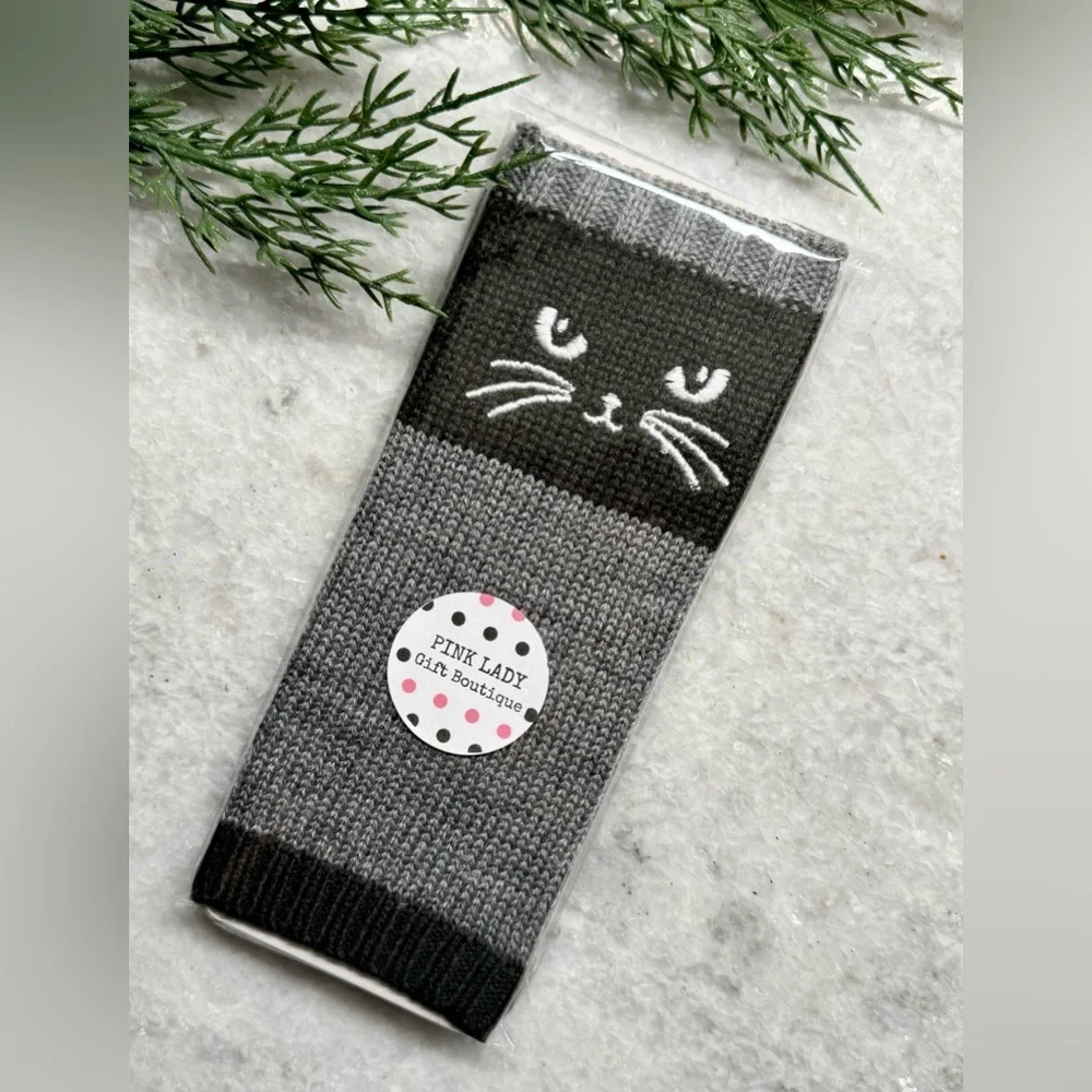 New Women’s Adult Size Gray Embroidered Cat Acrylic Knit Fingerless Gloves 8.25”